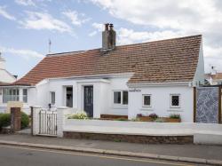 2 bed cottage for sale in Ground Floor, St Helier