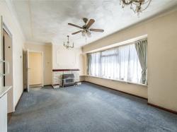 3 bed bungalow for sale in 21 King Street, Gravesend