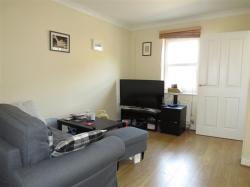 2 bed property to rent in 115 Union Street, Torquay