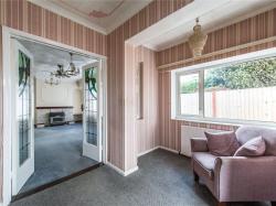 3 bed bungalow for sale in 21 King Street, Gravesend