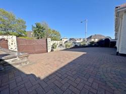 4 bed bungalow for sale in 37 Victoria Street, Douglas