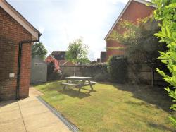3 bed detached house for sale in 4 High Street, Horley, Gatwick